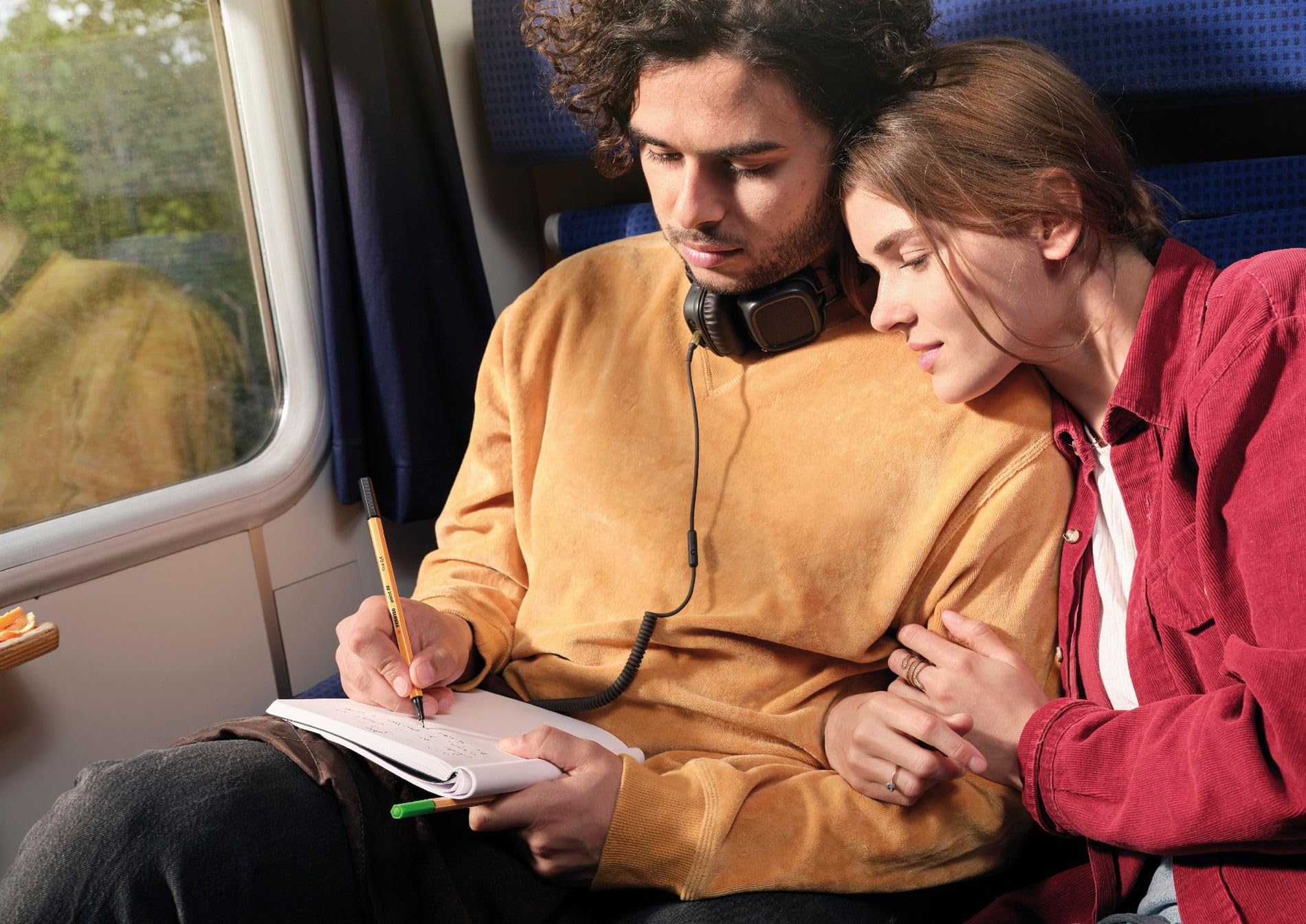 STABILO Fine Point 88 Felt Tip Pen - Zig-Zag Case x 18 Fine Felt-Tip Pens - Assorted Colours - Image 7